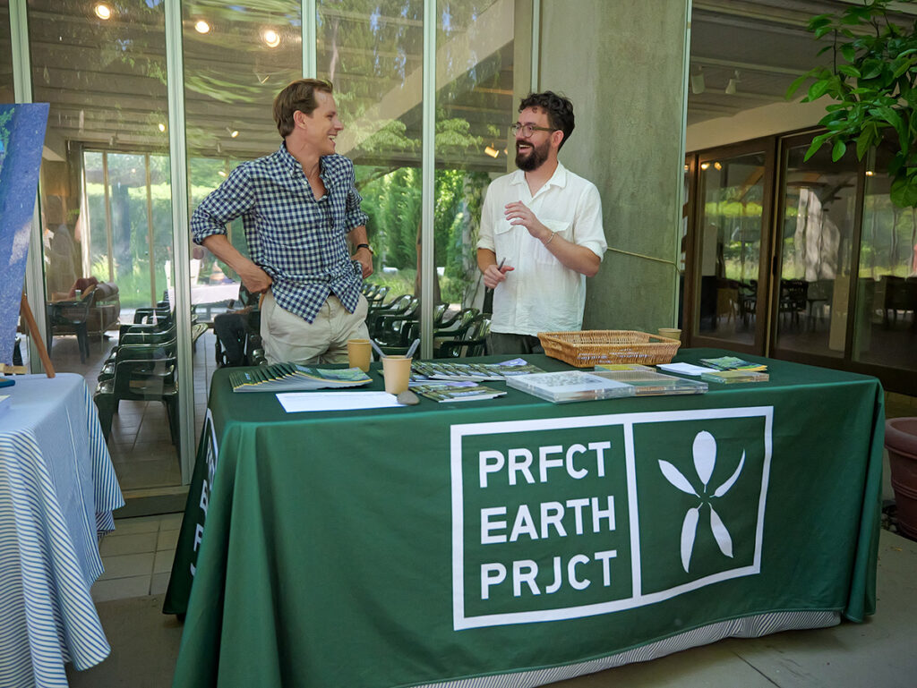 What Remains: All the Ways to Gift Your Body to the Earth Naturally